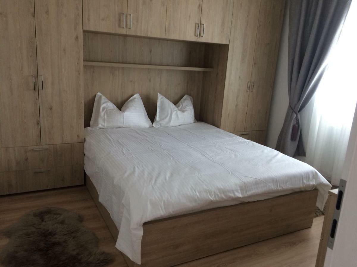 Apartament De Inchiriat Olimpic Rezidence ブラショフ エクステリア 写真